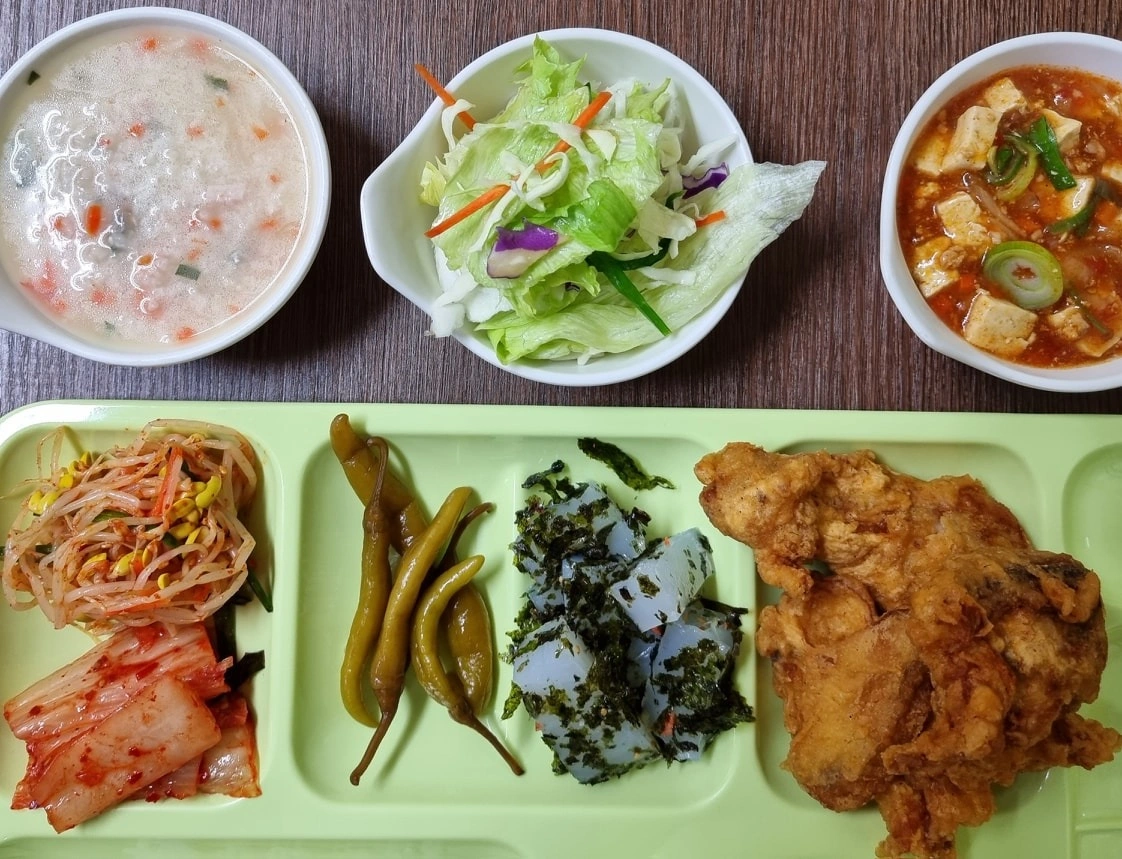 👩🍳장금이 한식부페 4월 18일 ♥️화욜점심메뉴 - 경기도 군포시 당정동 | 비즈프로필