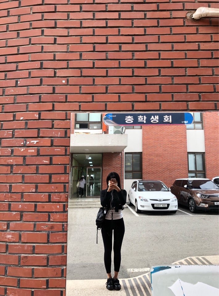 니나강짐 picture 5