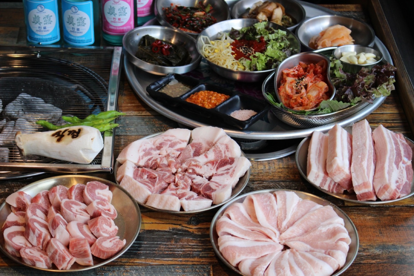 금촌숙성삼겹살 생고기 양념고기 식껍 숯불전문구이 전문점