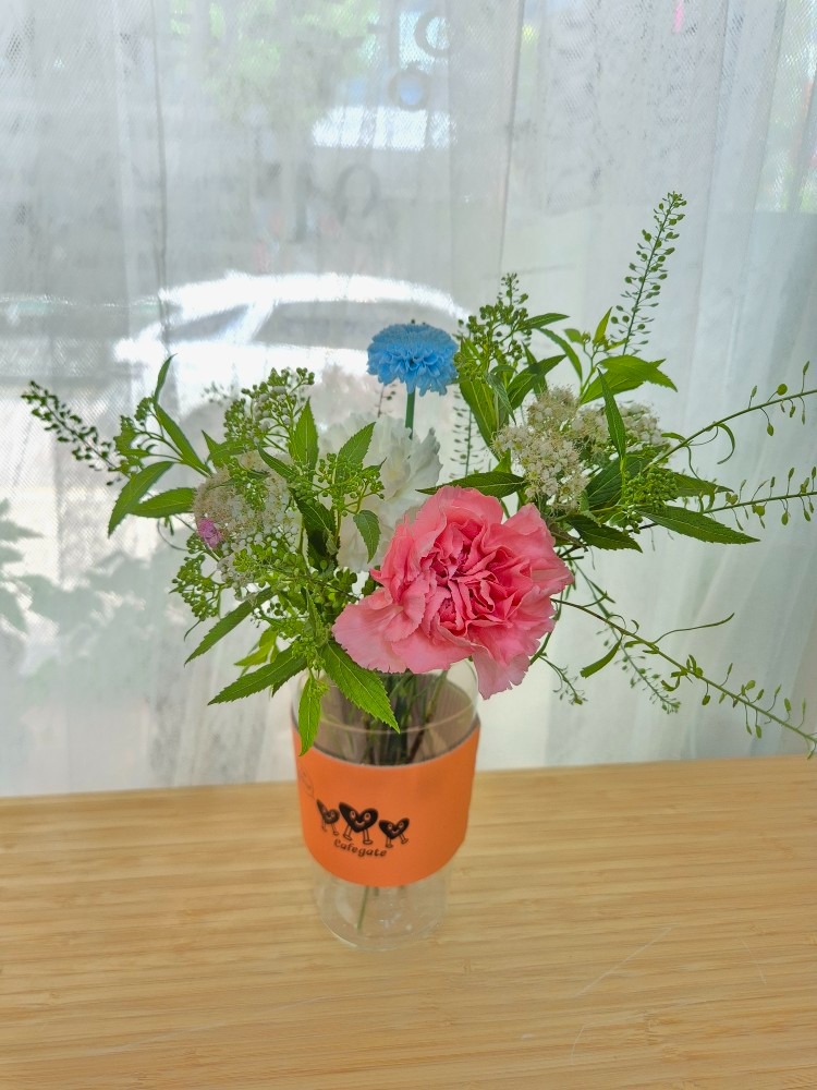 재활용컵 꽃화병으로 재 활용 하기