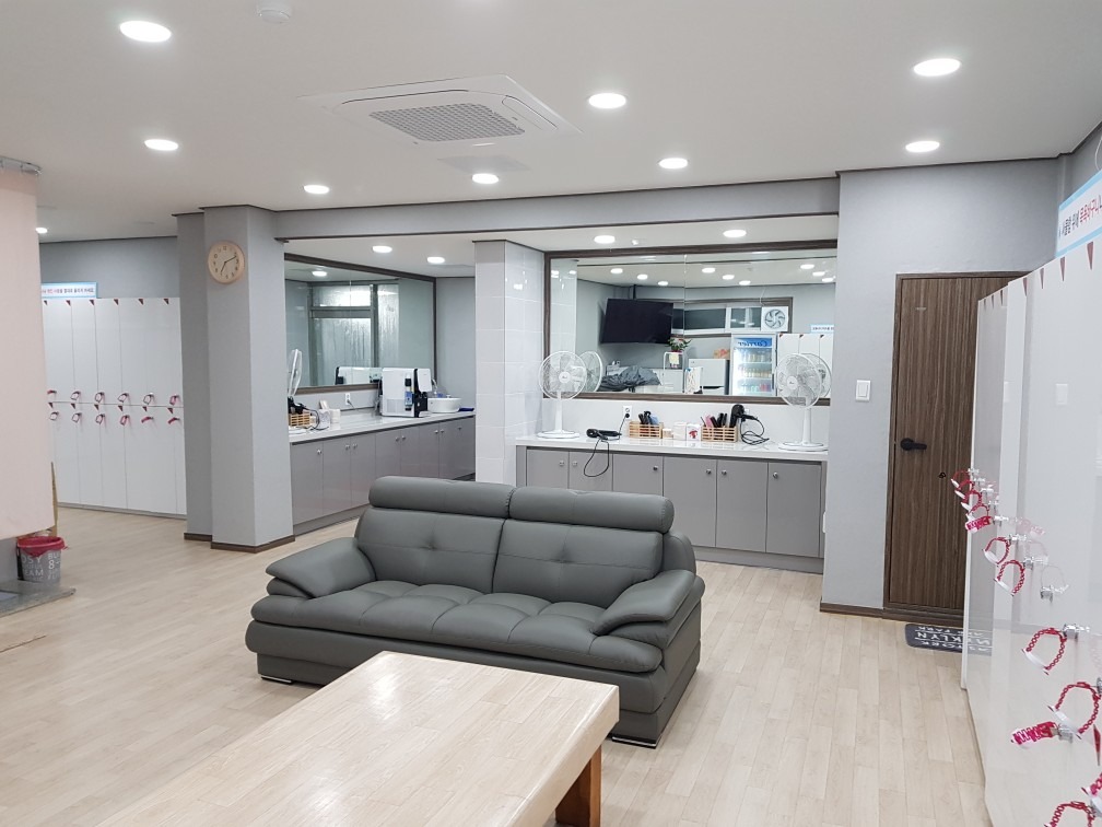 신정목욕탕 picture 2