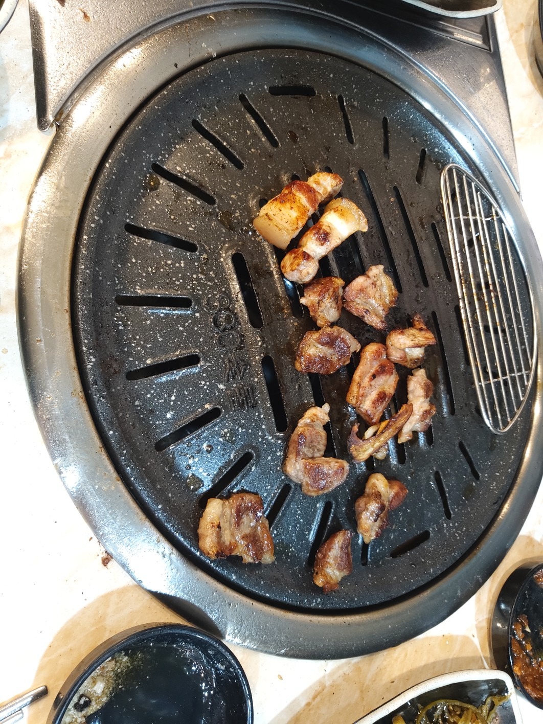 길목숯불고깃집 picture 2