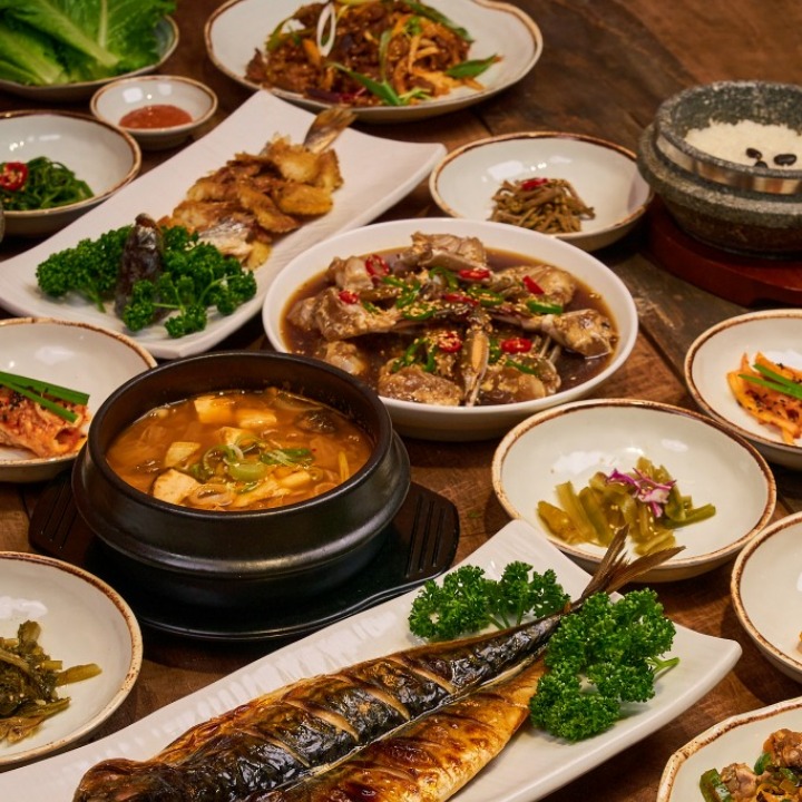 황금들밥 오크밸리월송점 