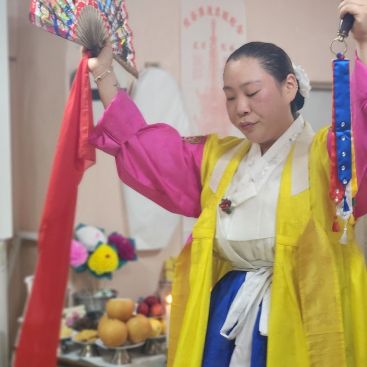 일월신당