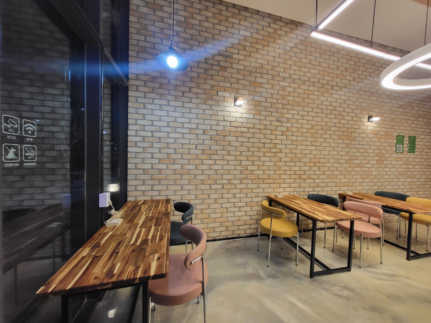 벽돌 커피 picture 2