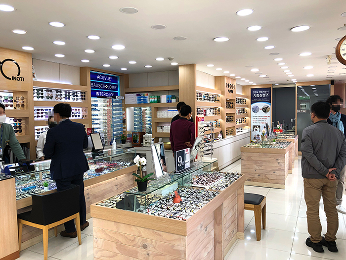 이노티안경 광명소하점 picture 4