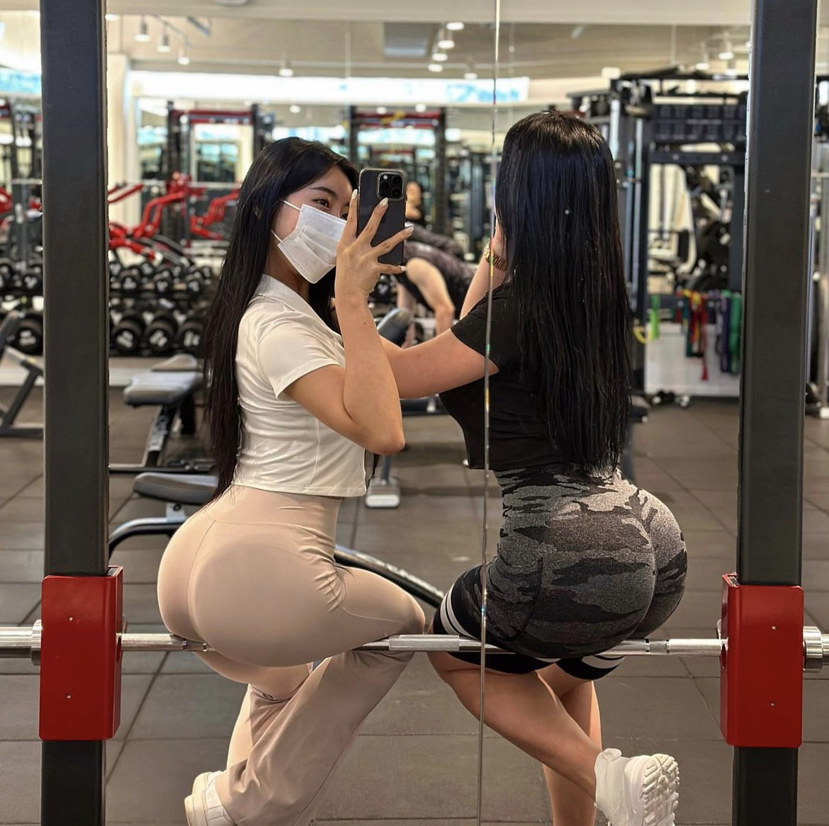 💕미쳤다!! 프리미엄 헬스장 공짜?! 이용권5일 + PT1회 무료💕