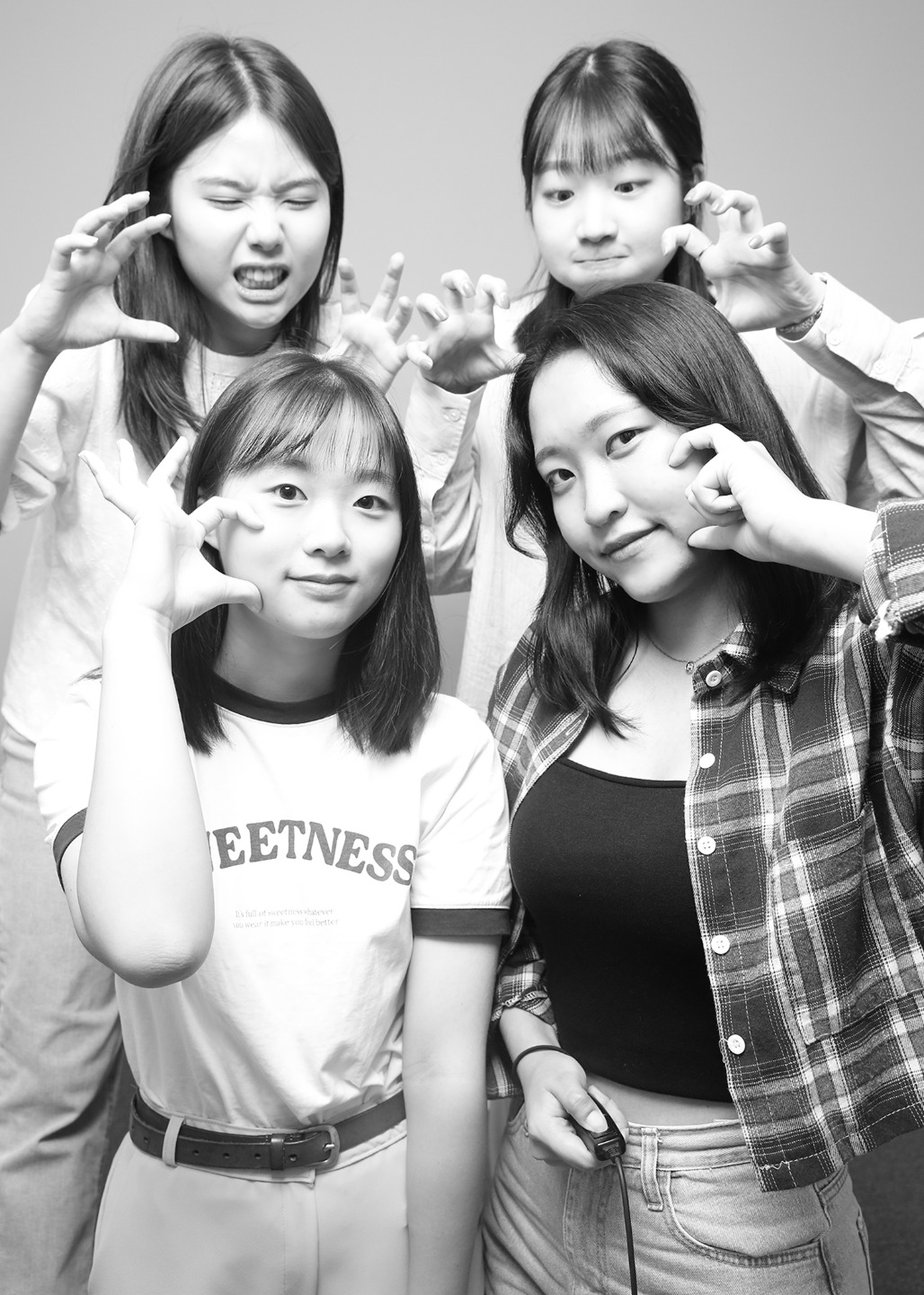 홍대 흑백 셀프사진관 오디티모드 picture 9