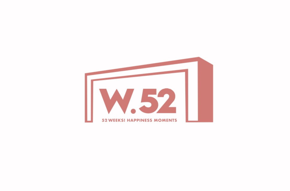 W52