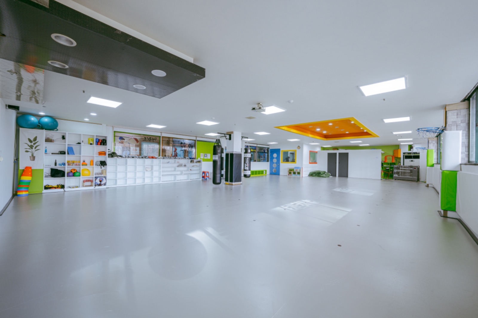 우아한작업소 picture 7