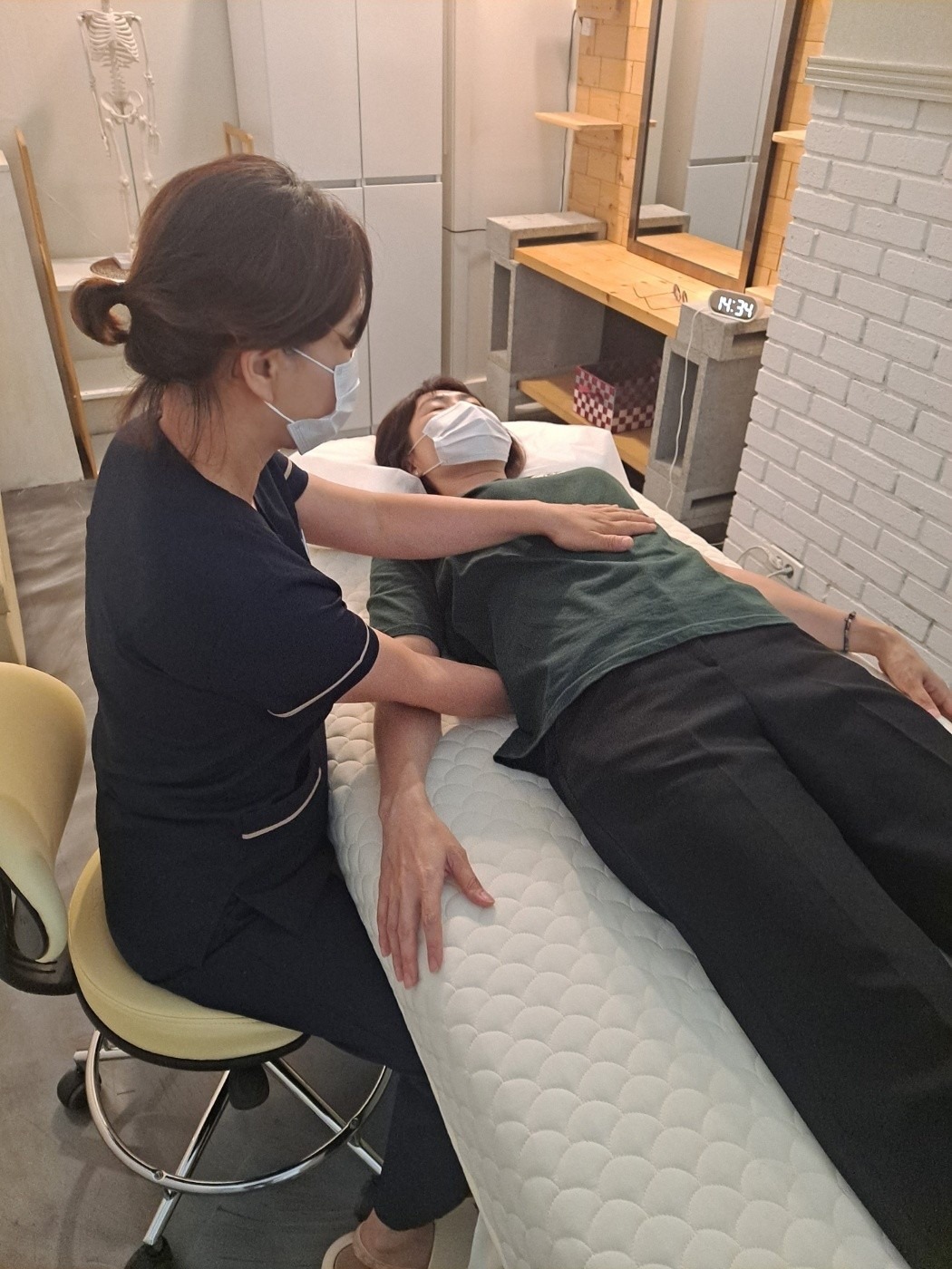 봄날테라피 picture 0