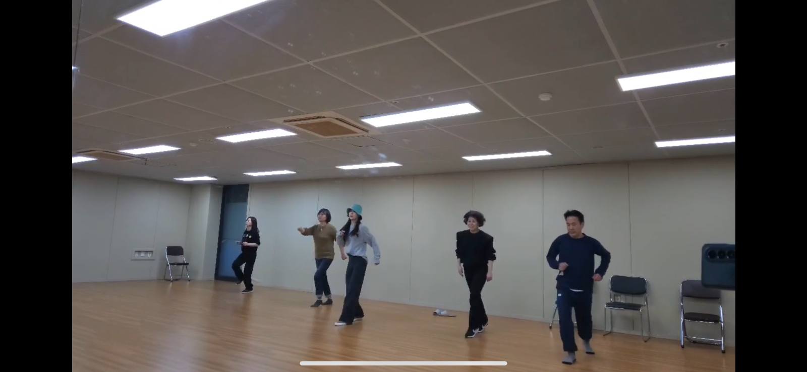 부산 셔플댄스 제이 picture 2
