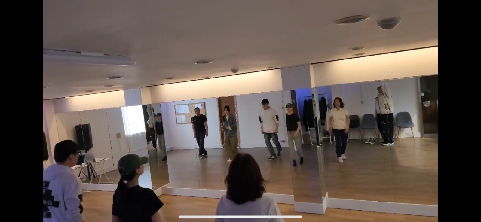 부산 셔플댄스 제이 picture 0