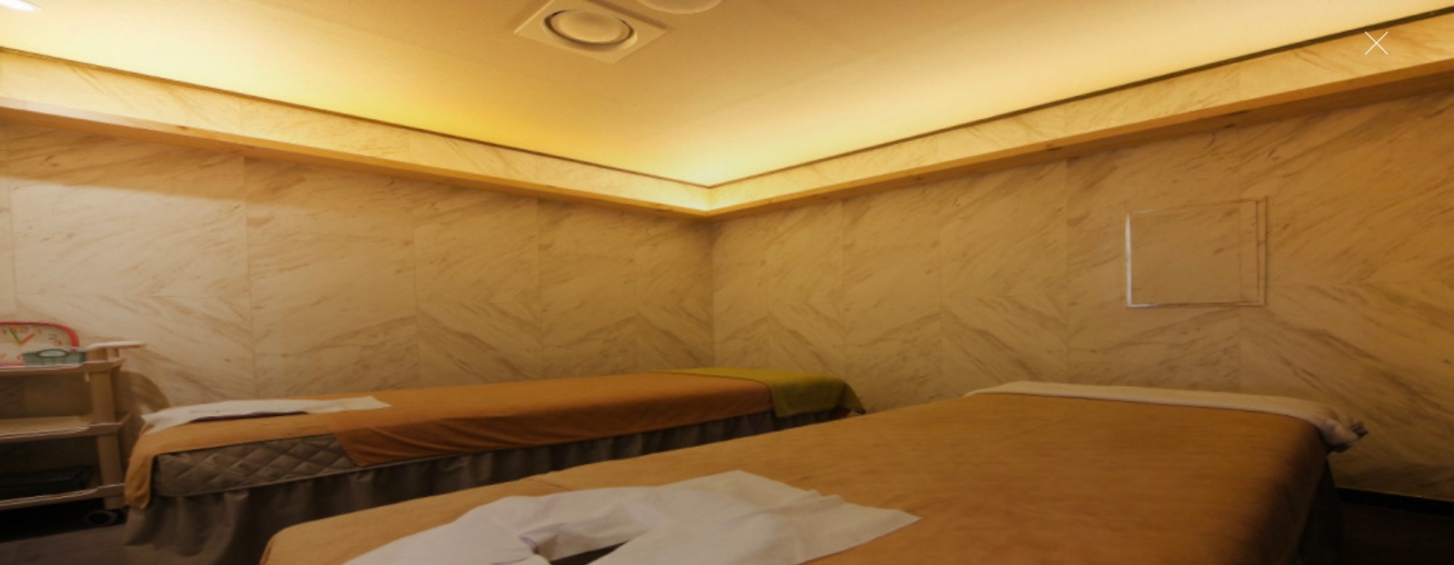 더풋샵 동교점 picture 3