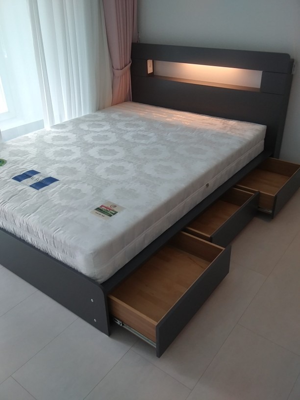 침대 ��식탁 티비다이 협탁 전시상품 picture 5