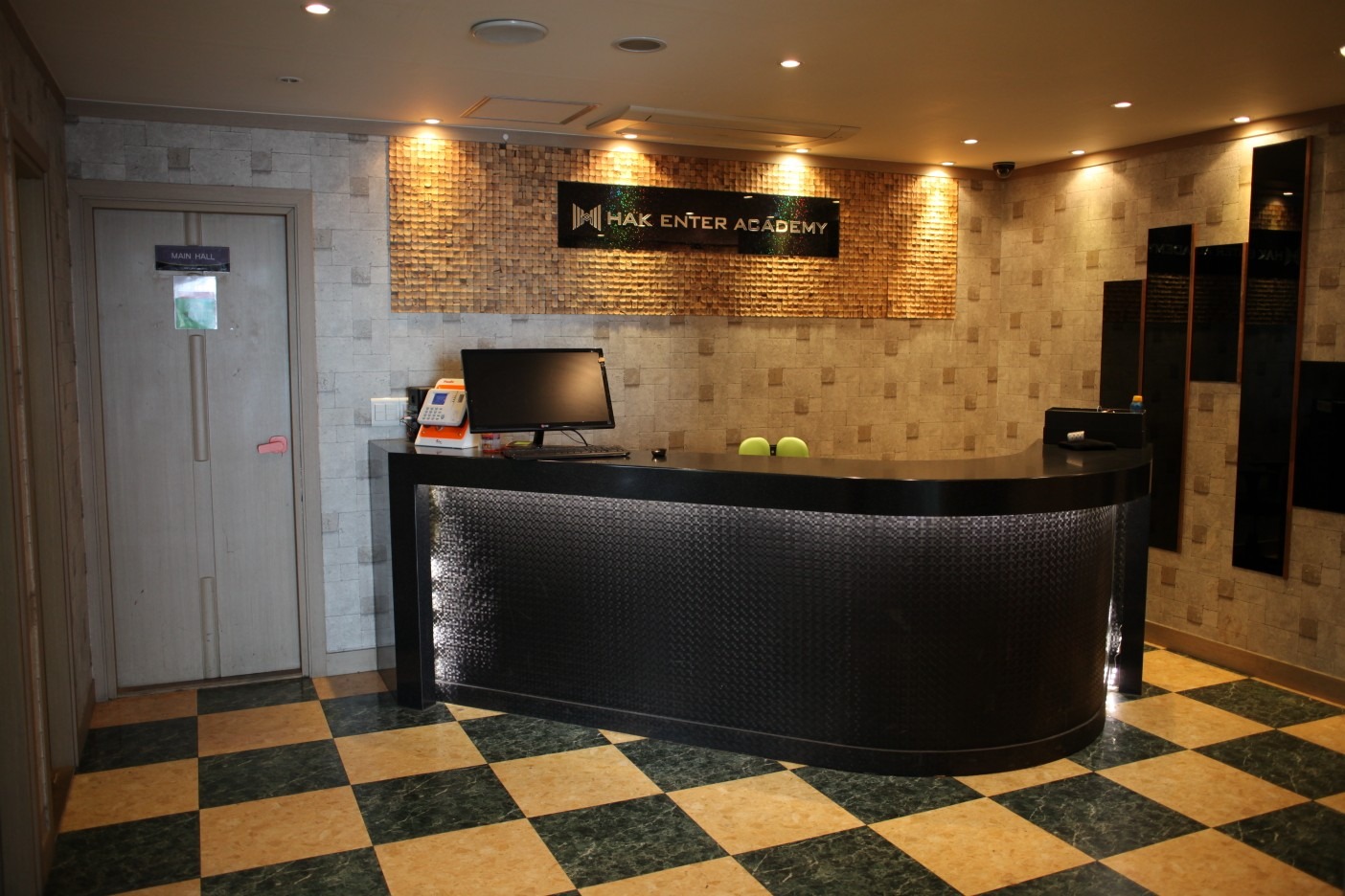 학엔터아카데미  picture 1