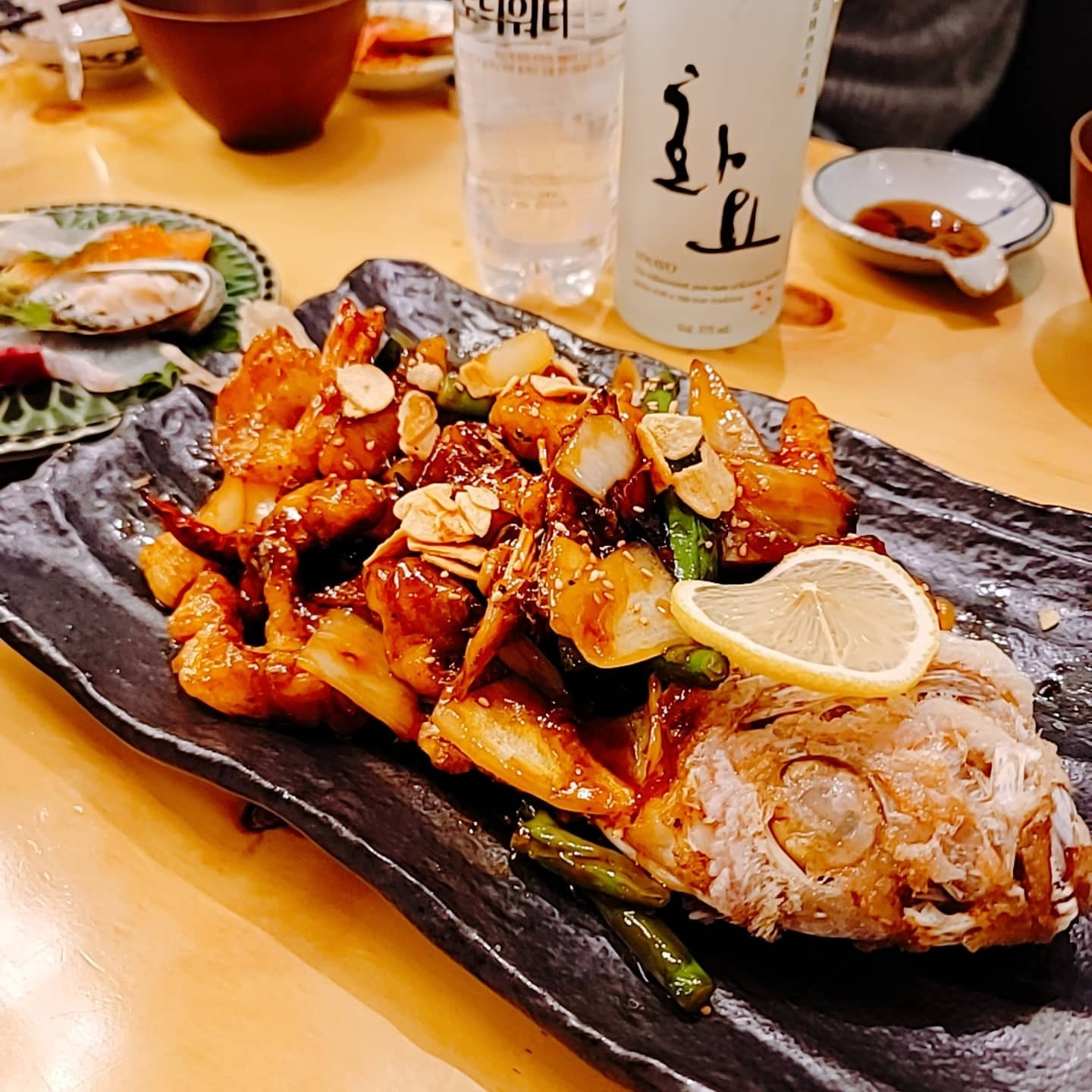 청담돈 압구정카이센동 맛집