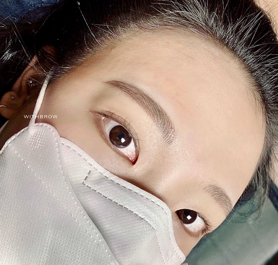 withbrow