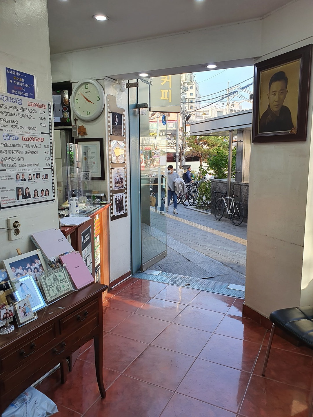 노벨사진관 picture 3