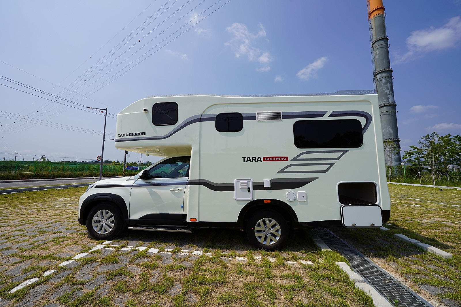 타라칸캠핑카 picture 9