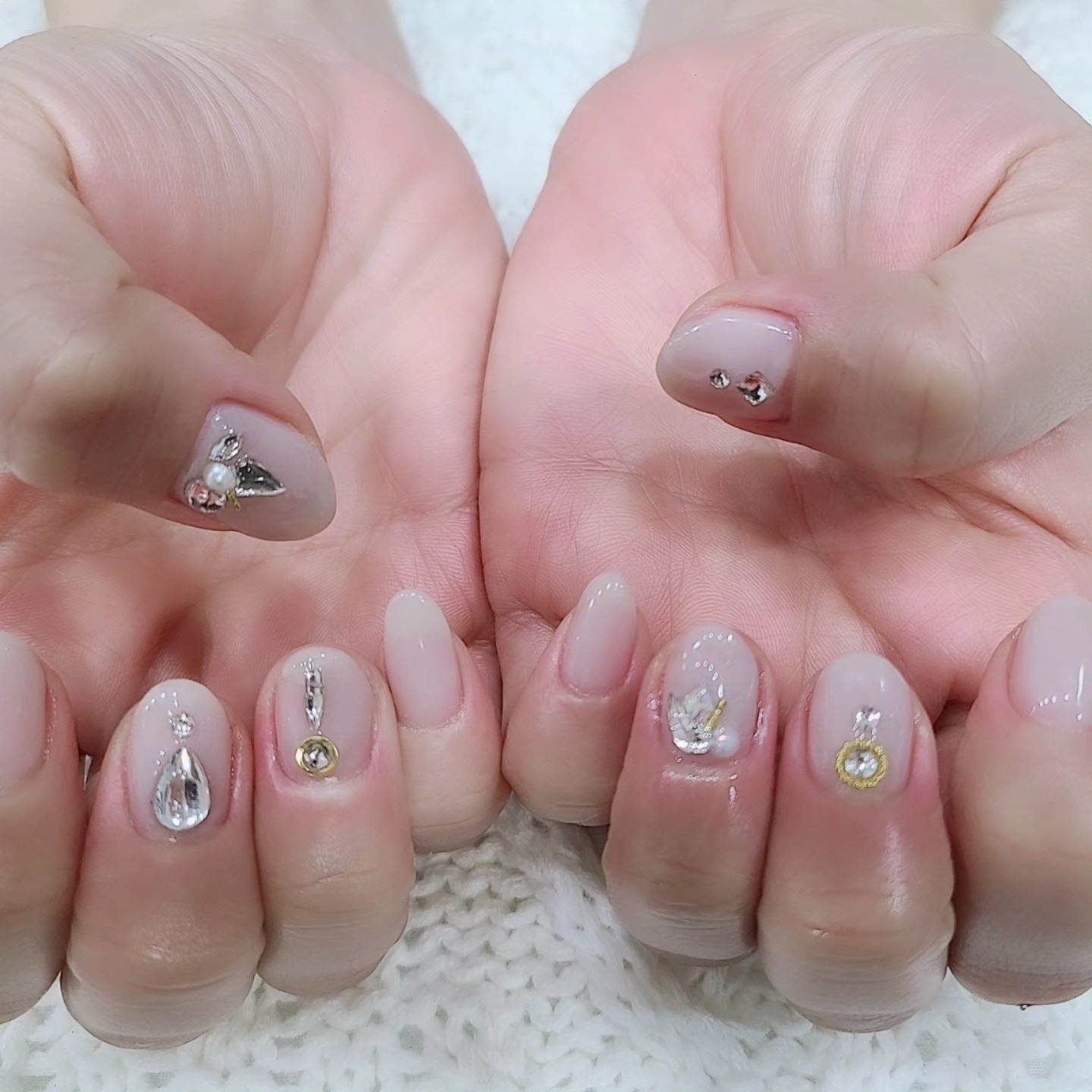 윤네일 picture 6