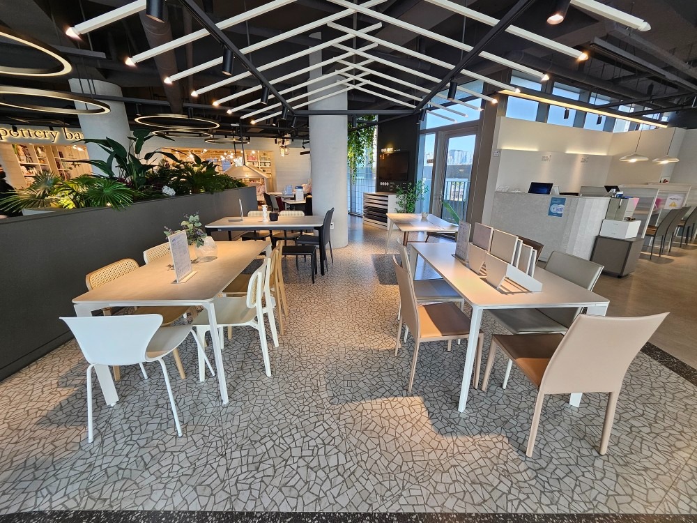 현대리바트 토탈 부산점 picture 7