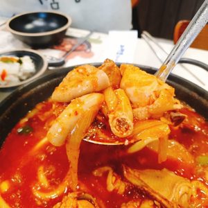 곱품닭 곱도리식당 중동점
