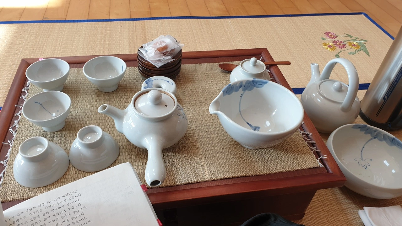 한국다도예절원 | 경기도 수원시 영통구 망포동 | 음료(커피/다도)클래스 | 당근 동네 업체
