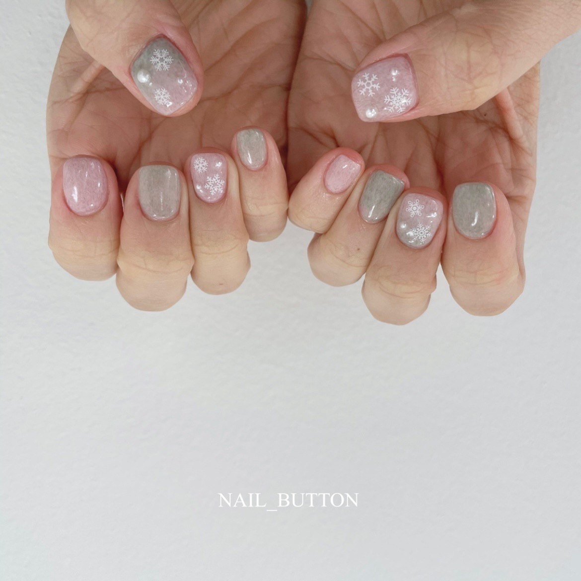 네일버튼 (nail button)