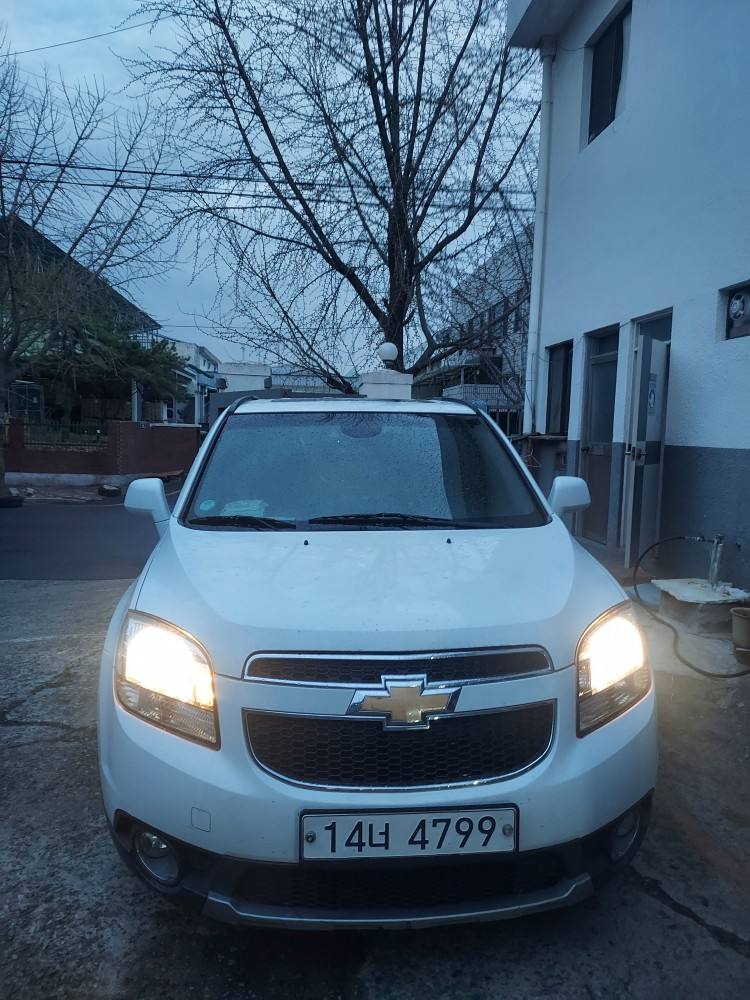 올란도 MPV7 7인승(2.0 디젤) FWD LTZ 프리미엄 매물 썸네일