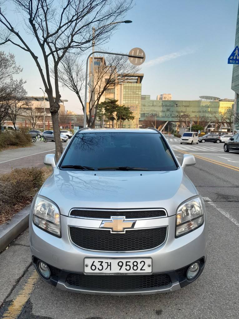 올란도 MPV7 7인승(2.0 디젤) FWD (163마력) 매물 썸네일