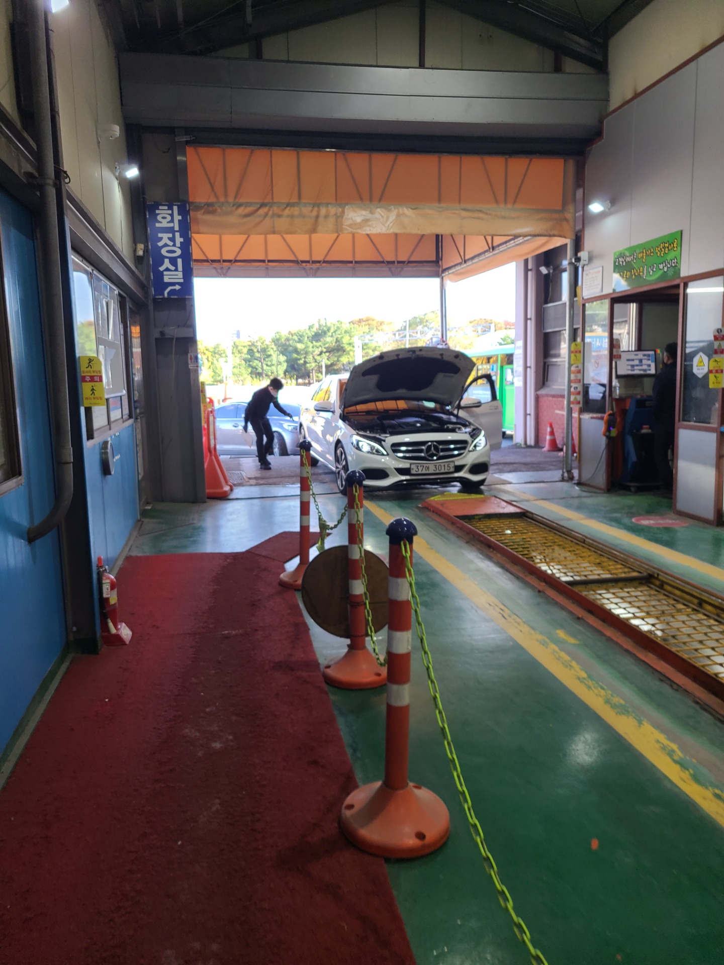 C 클래스 W205 C200 (211마력) 매물 썸네일
