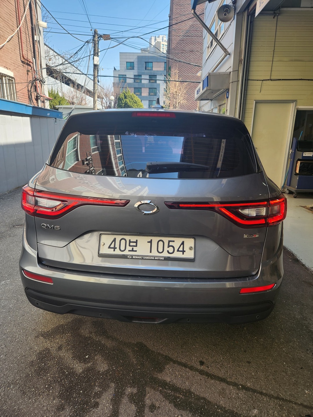 QM6 HZG 5인승(가솔린 2.0) FWD LE 매물 썸네일