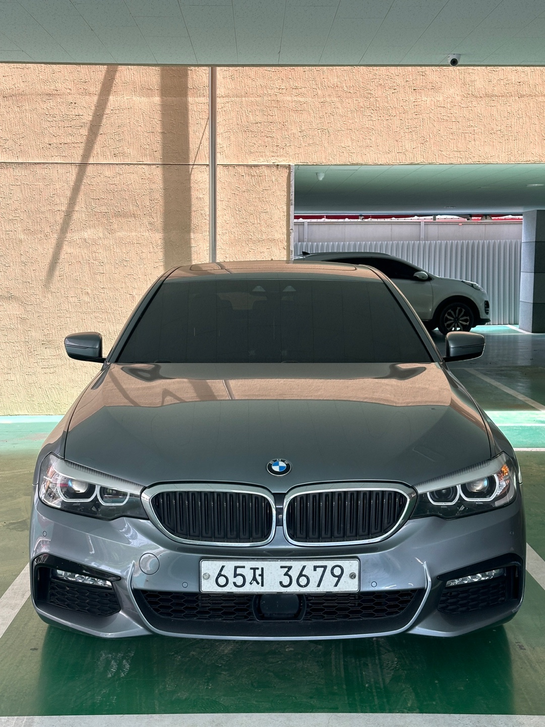 5시리즈 G30 520d 전기형 (190마력) 매물 썸네일
