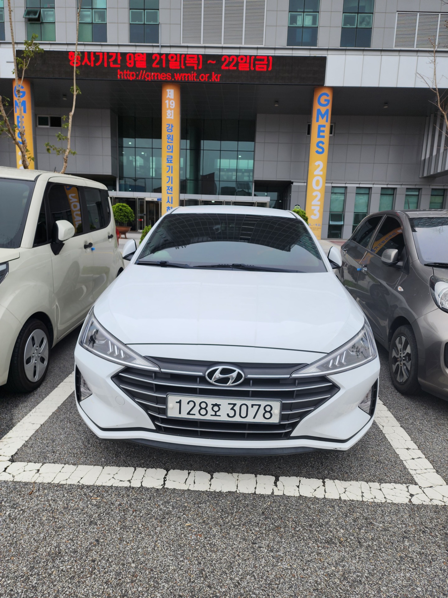 더 뉴 아반떼 AD 1.6 GDi 스마트 초이스 매물 썸네일