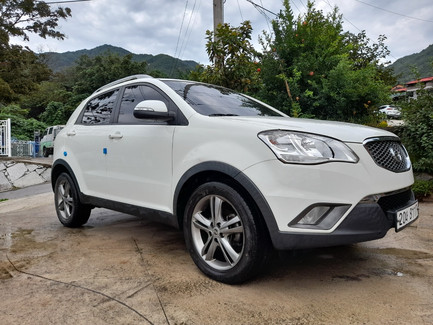 코란도 C C200 5인승(디젤 클러비) 2WD 파크 매물 썸네일