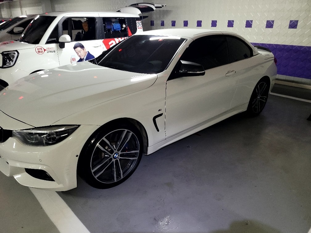 4시리즈 F32 430 i 컨버터블 후기형 (252마력)M 스포츠 매물 썸네일