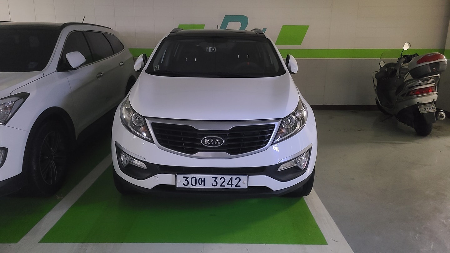 스포티지 R SL 디젤 2.0 4WD TLX 최고급 매물 썸네일