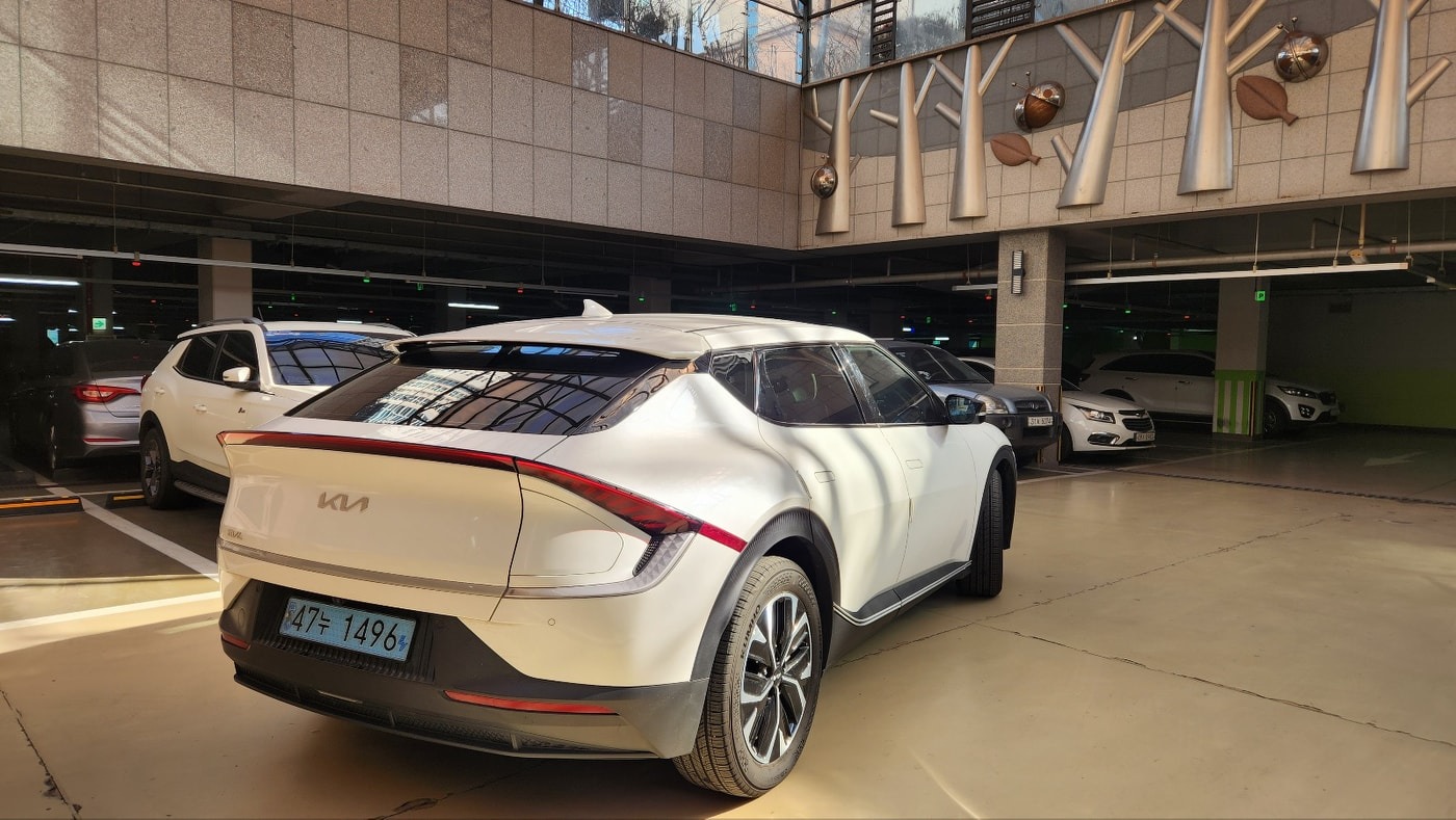 EV6 CV 전기(롱레인지/77.4kWh) FWD 에어(470km) 매물 썸네일