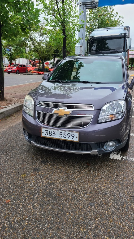 올란도 2.0 LPG LTZ 프리미엄 매물 썸네일