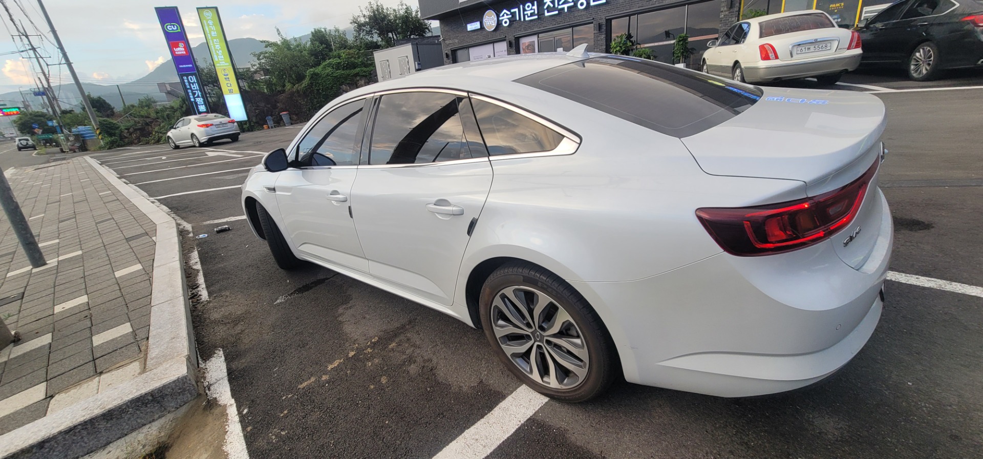 SM6 LFD 2.0 GDe LE 매물 썸네일