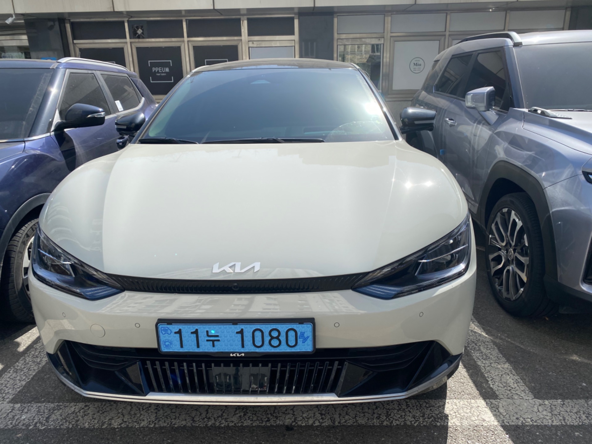 EV6 CV 전기(롱레인지/77.4kWh) AWD 어스(441km) 매물 썸네일