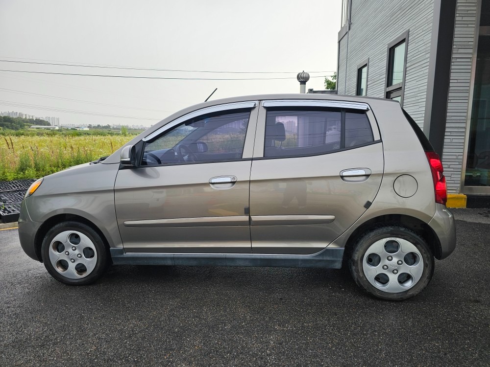 뉴 모닝 SA 5도어 1.0 LX 고급형 블랙프리미엄 매물 썸네일