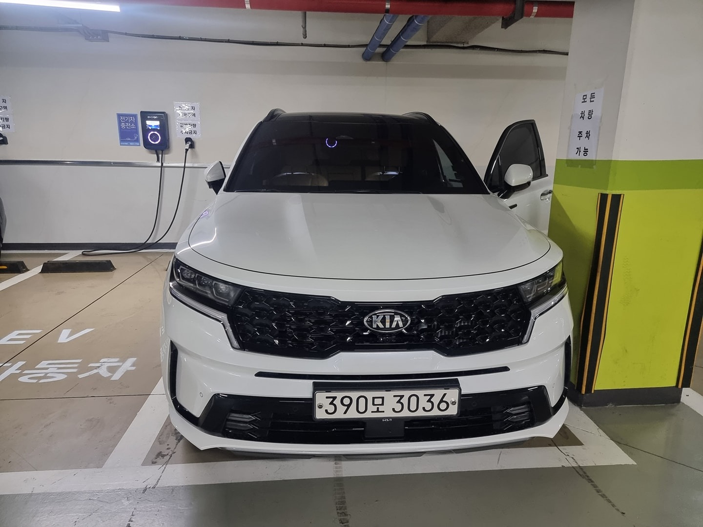 쏘렌토 4세대 MQ4 5인승(HEV 1.6T) 2WD 시그니처 그래비티 매물 썸네일