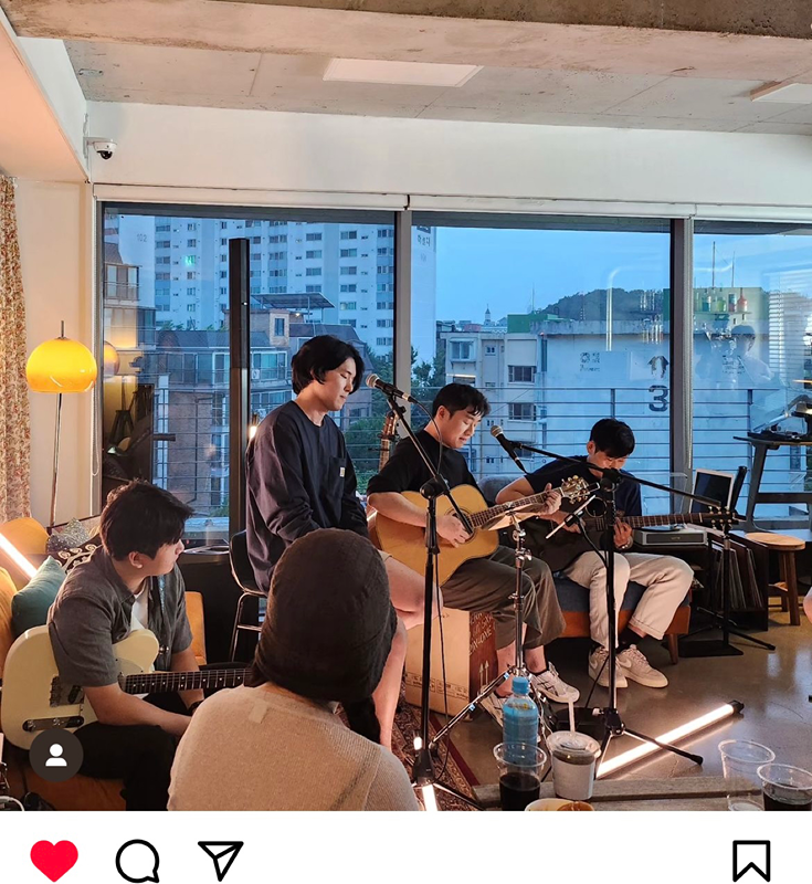 콘서트 분위기와 풍경! 낭만&청춘이 공존합니다🖤