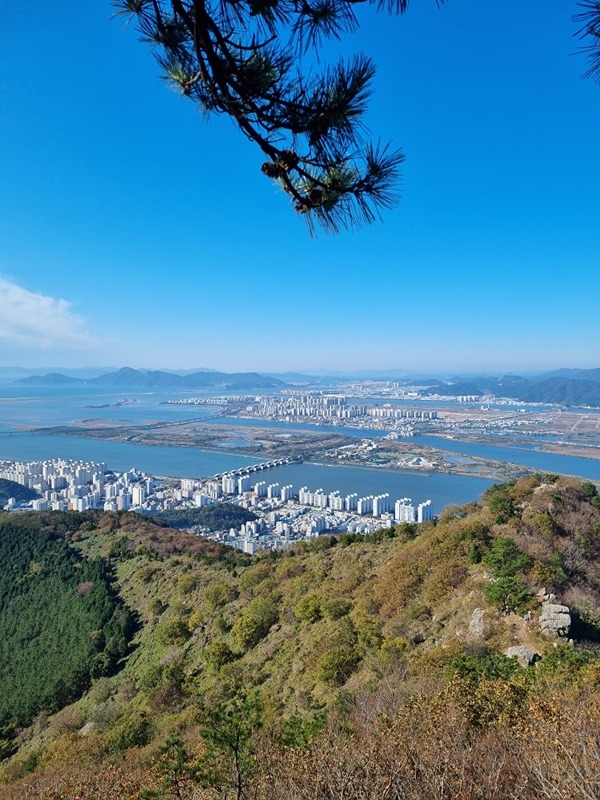 산에도 가고 강변에도 가고~~~