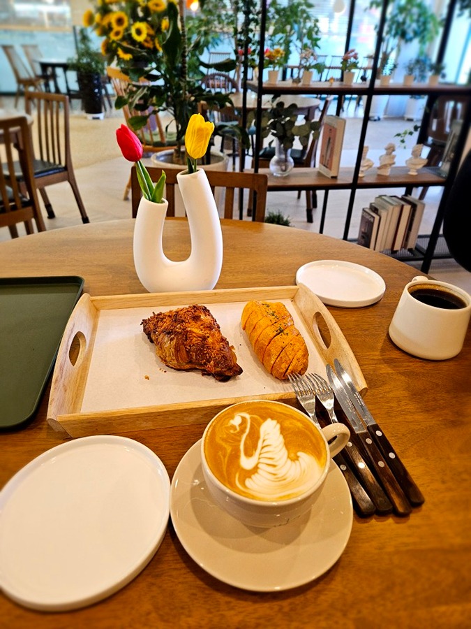 이보크 카페 picture 1