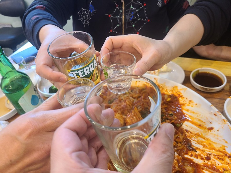 좋은 회원들과 1월 첫날에 너무 좋아요.