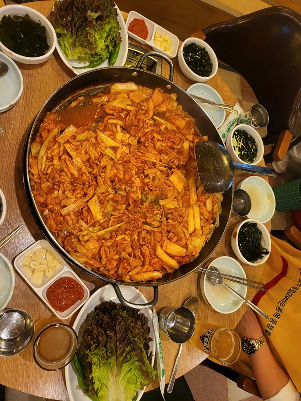맛도 좋았고 다들 성격들이 너무 좋으셔서 웃으며 재밋게 벙했어요~
