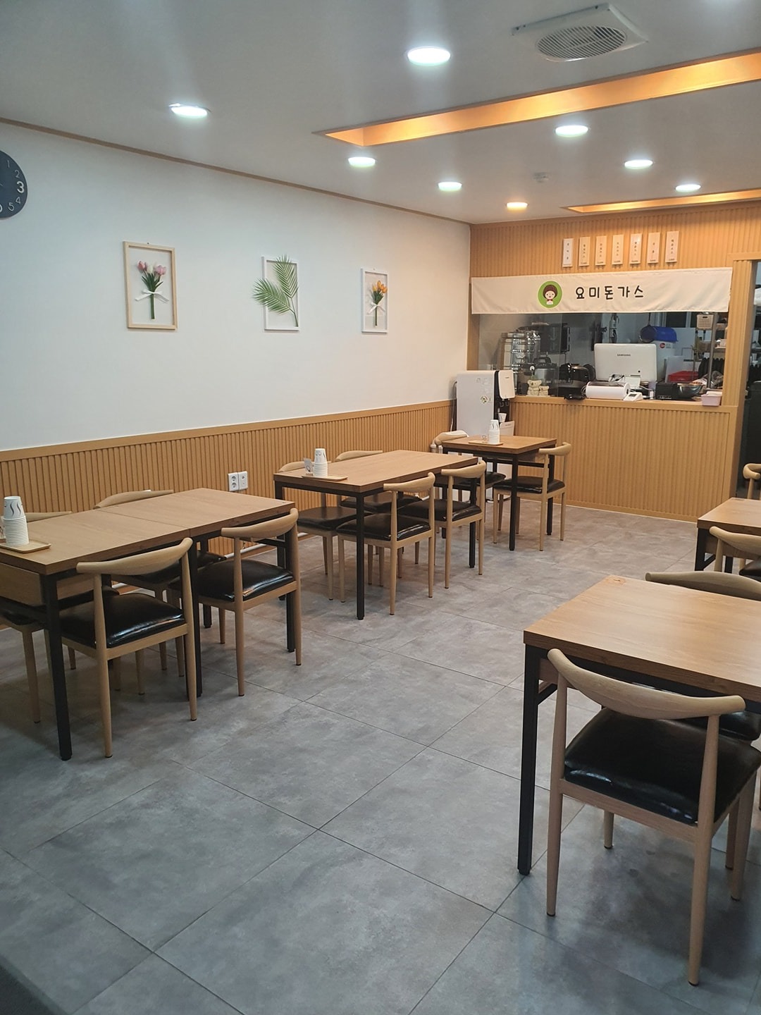 점심 알바 구합니다~ 공고 썸네일